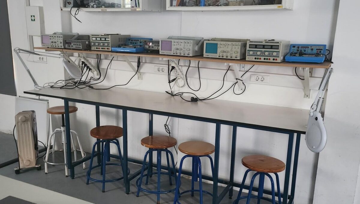 Mecânico de Aeronaves e de Material de Voo