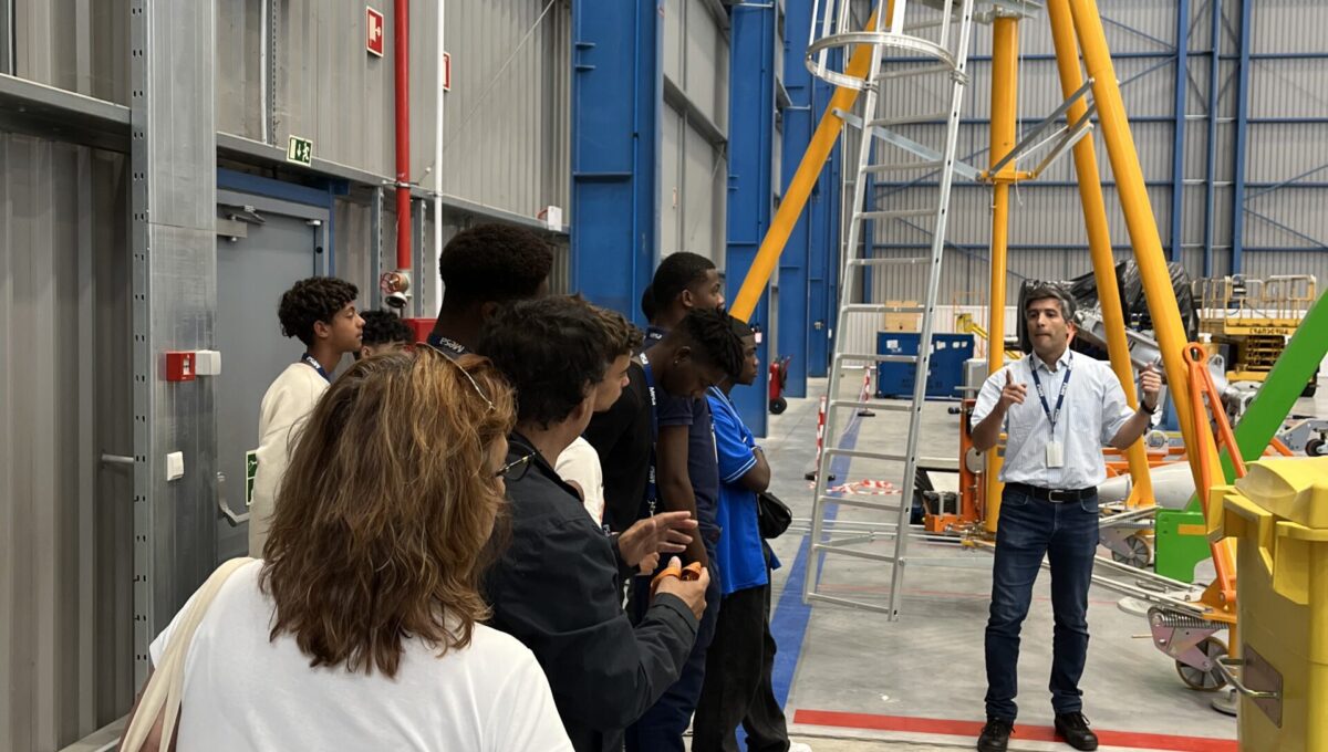 Mecânico de Aeronaves e de Material de Voo