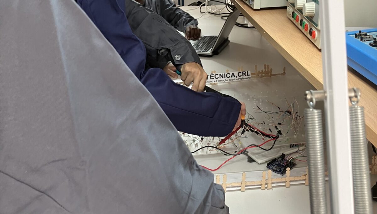 Mecânico de Aeronaves e de Material de Voo